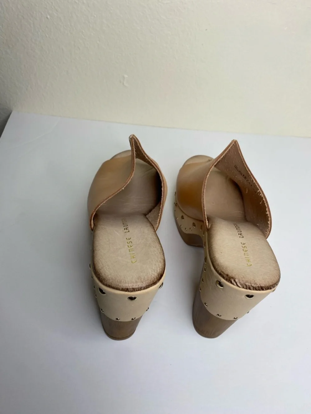 Chinese Laundry Women's Tan Leather Studded Platform Peep Toe Mules - Picture 8 of 14